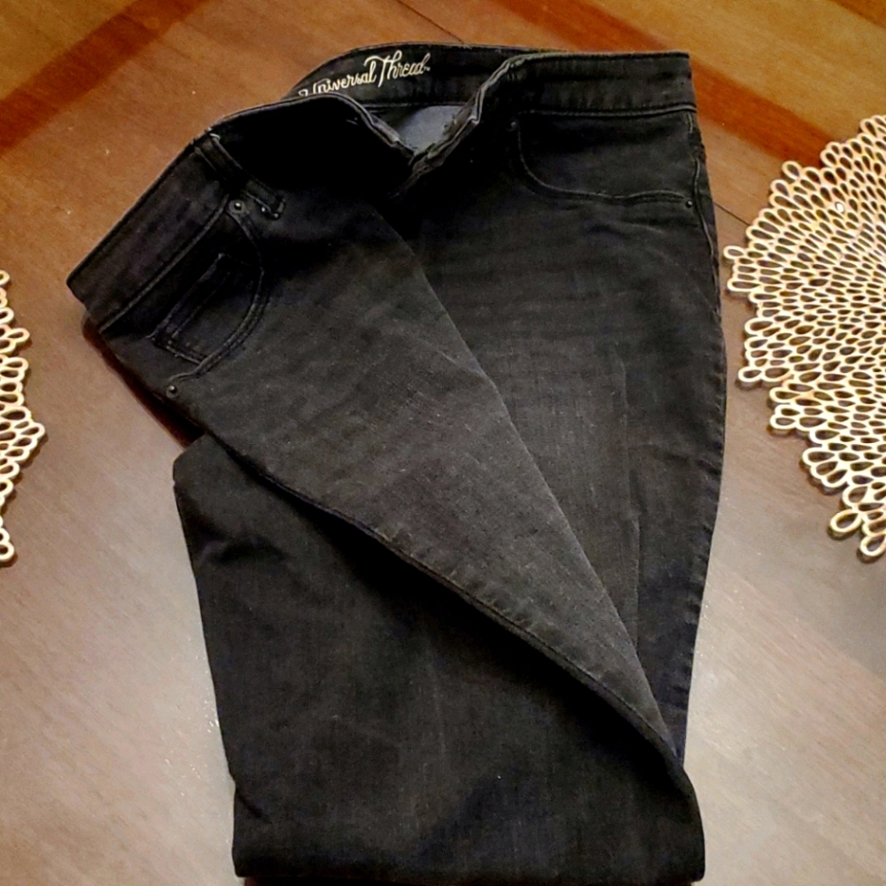 High wasted jeans